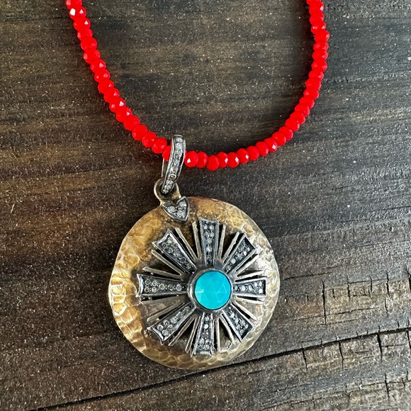 Theodosia Charleston, Red Beaded Necklace with Turquoise and Diamond Pendant. - Picture 2 of 3